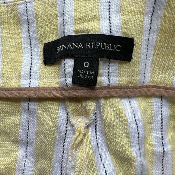 BANANA REPUBLIC SHORTS, Yellow/White Stripes Size 0 - Picture 3 of 5